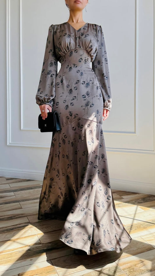 Maxikleid mit floralem Muster in Taupe