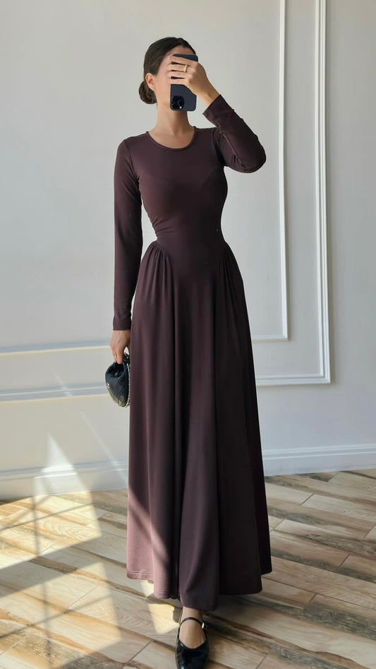 Langarm Maxikleid in Dunkelbraun
